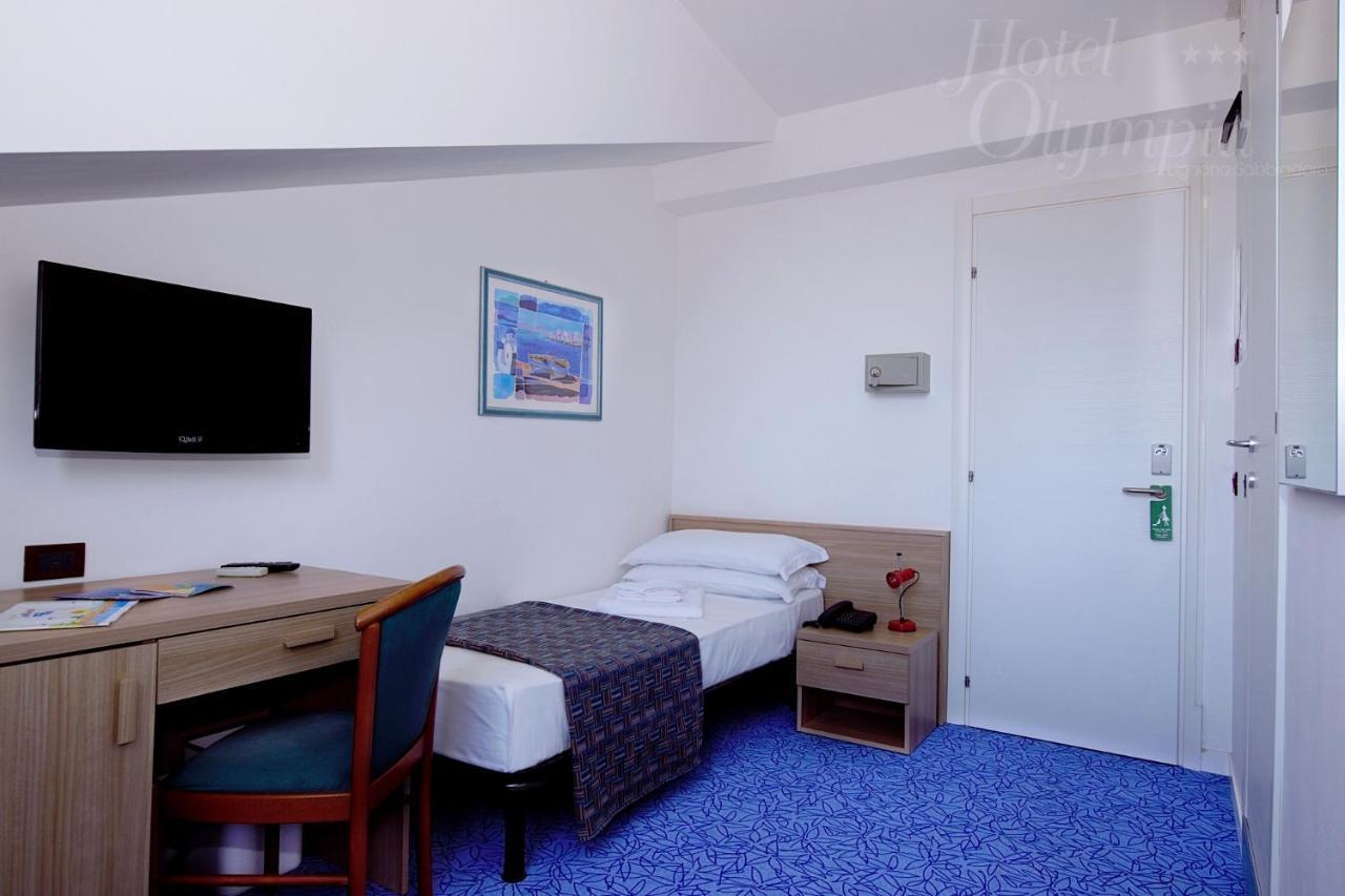 Hotel Olympia リニャーノ・サッビアドーロ エクステリア 写真